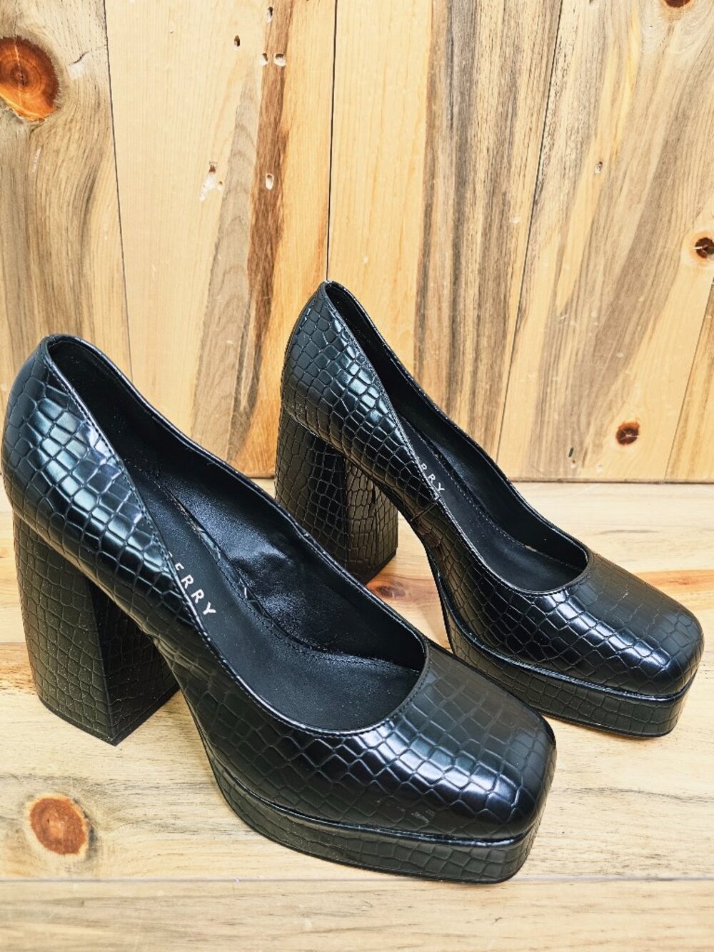 Katy‎ Perry Black Crocodile Square Toe Platform Block Heel Size 9